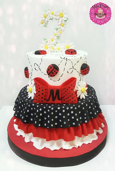 Ladybugs and Daisies - Cake by MileBian