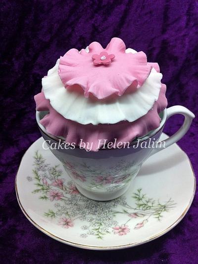 anyone for tea - Cake by helen Jane Cake Design 