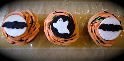 Halloween cupcakes! - Cake by cakesbyjodi