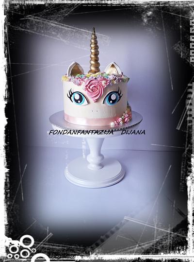 Unicorn - Cake by Fondantfantasy