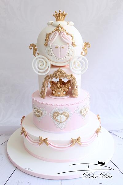 Princess Carriage cake  - Cake by Dolce Dita