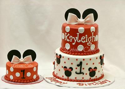 Minnie Mouse cake and smash cake - Cake by erivana