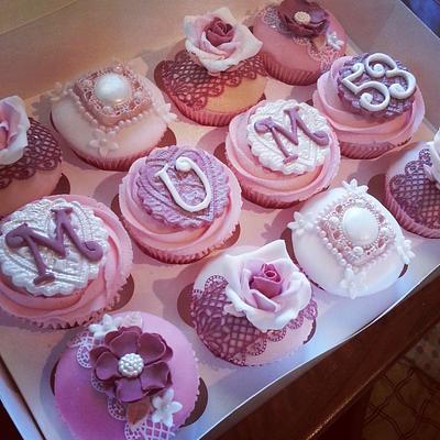 Vintage cupcakes - Cake by mummybakes