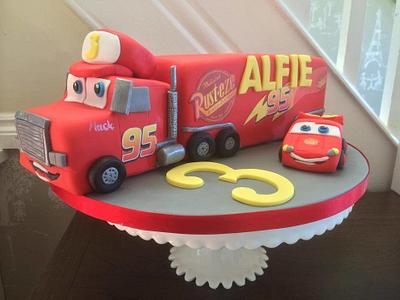 Mack and Lightening McQueen Cake - Cake by The Princess & The Cupcake