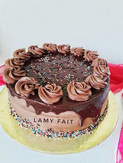 Chocolate rozes cakeyummy  - Cake by Randa Elrawy