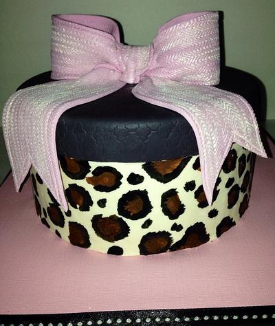 Gift boxcake - Cake by Paula 