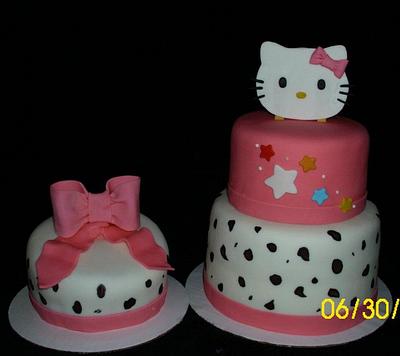 Hello Kitty - Cake by Chassity