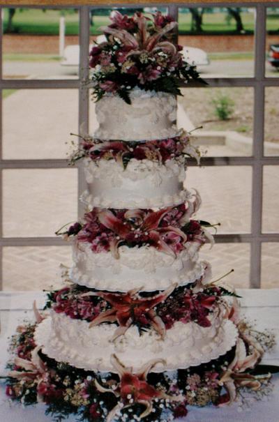 stargazer buttercream wedding cake - Cake by Nancys Fancys Cakes & Catering (Nancy Goolsby)