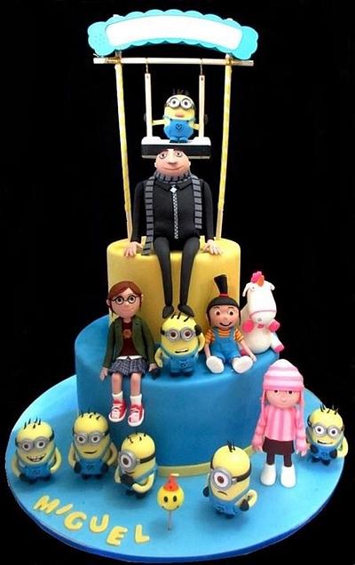 Despicable me Cake and Cakepops - Cake by Roma Bautista