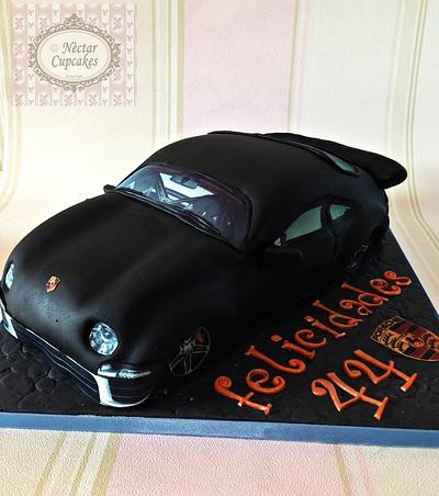 Porsche 911 cake - Cake by nectarcupcakes