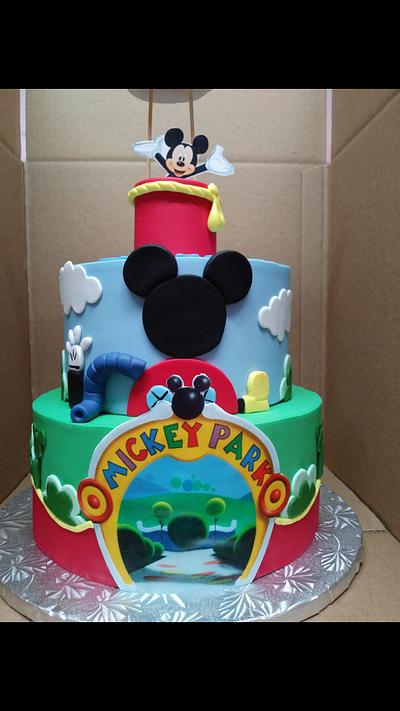Mickey Playhouse - Cake by Rosa
