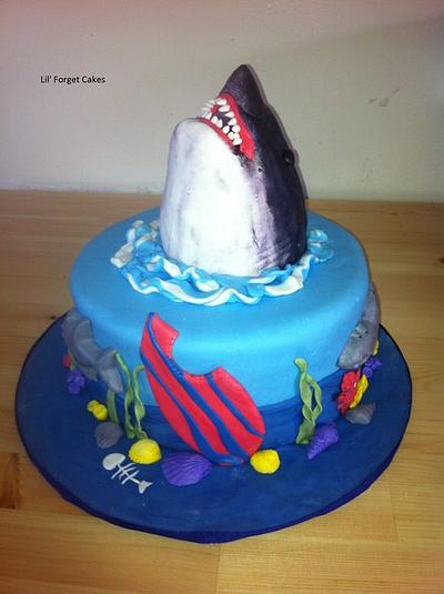 Shark Attack - Cake by lilforgetcakes