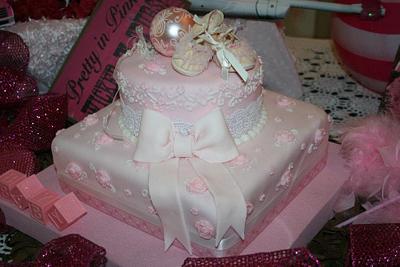 Baby shower cake - Cake by TGRACEC