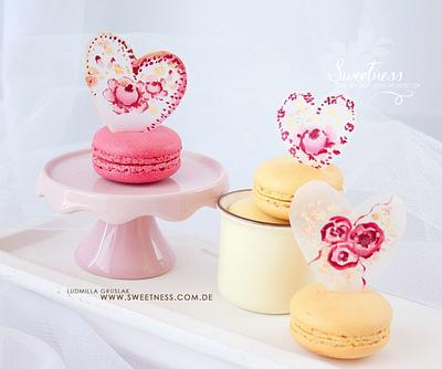 Macarons with translucent painted Topper - Cake by Ludmilla Gruslak