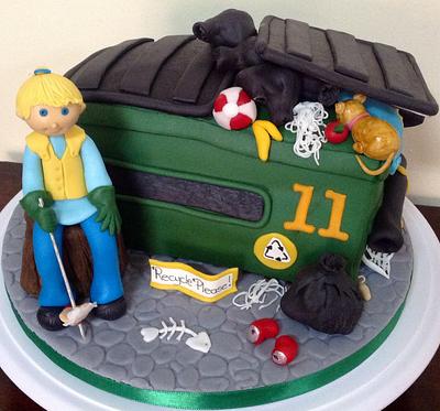 11th Birthday Recycle Theme Cake - Cake by MariaStubbs