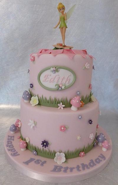 Tinkerbell - Cake by Deborah