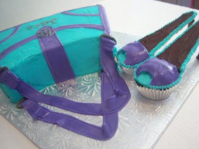 purse w/matching cupcake shoes! - Cake by sweettooth