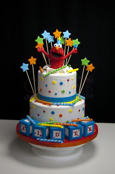 Elmo! - Cake by Cakesinmontreal.com