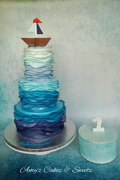 Ombre ocean waves  - Cake by Amy'z Cakez & Sweetz