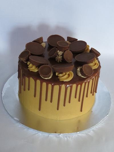 Reese's cake - Cake by Audrey's