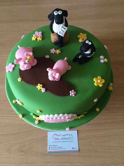 Pigs and sheep having fun! - Cake by Dee...licious!! Cakes and cupcakes for all occasions 