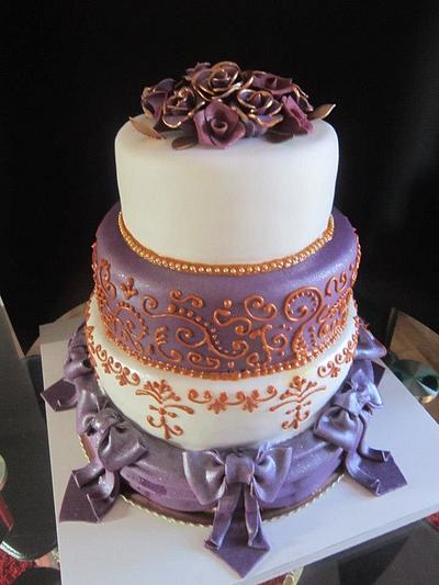 purple wedding cake - Cake by Vedi torte