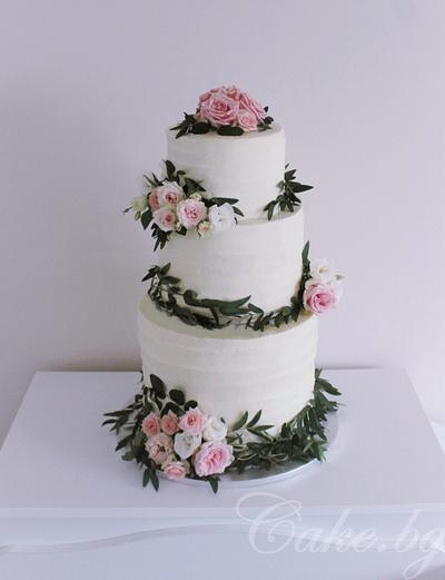 Rustic Wedding Cake with Fresh Roses - Cake by Eleonora Nestorova