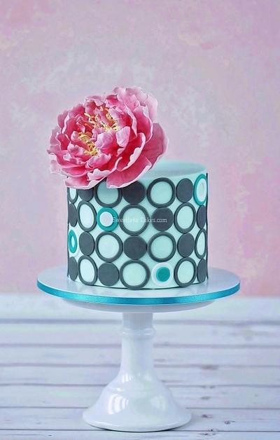 Retro cake with peony - Cake by Tamara