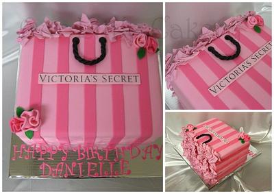 Victoria's Secret bag cake - Cake by gizangel
