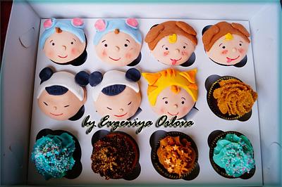 cupcakes to its first birthday - Cake by Evgenia