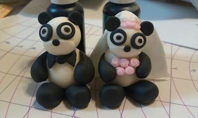 panda love  - Cake by SaSaBakery
