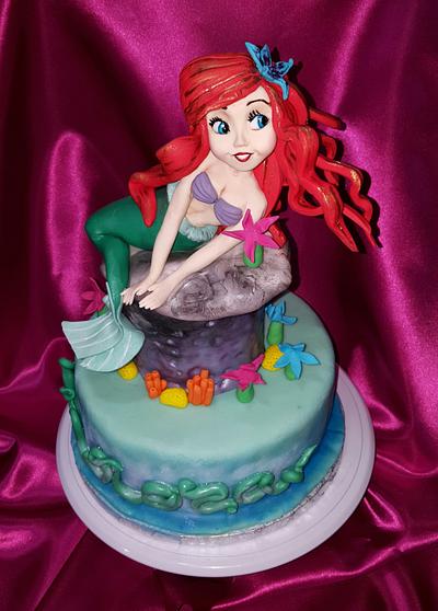 little mermaid  - Cake by lameladiAurora 