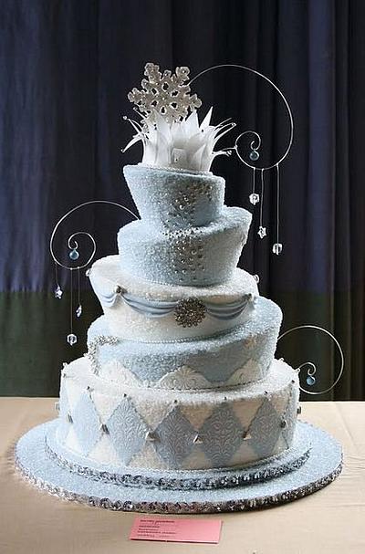 winter wonderland wedding cake - Cake by Farnaz