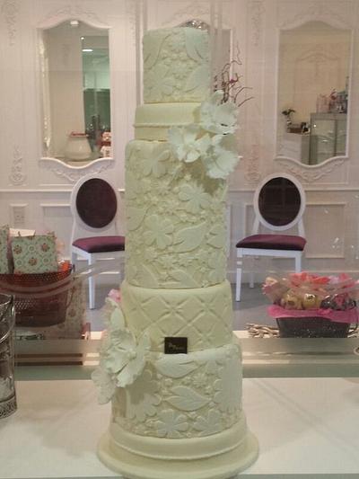 Lace cake - Cake by Maya Delices