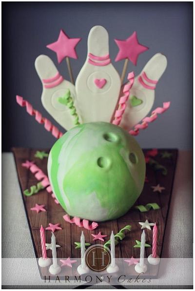 Bowling Cake - Cake by Jennifer Fedje