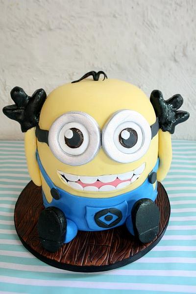 Minion on the floorboards cake - Cake by Rebecca 