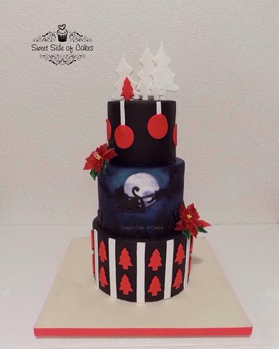 Christmas Cake  - Cake by Sweet Side of Cakes by Khamphet 