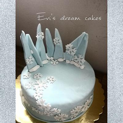 simple frozen - Cake by evisdreamcakes