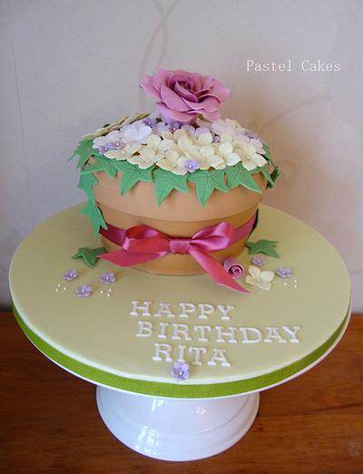 Flower Pot Cake - Cake by PastelCakes