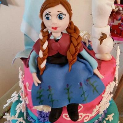 anna else gumpaste scupltures - Cake by Julia Dixon