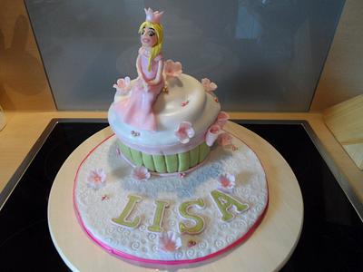 princess giant cupcake - Cake by Tina