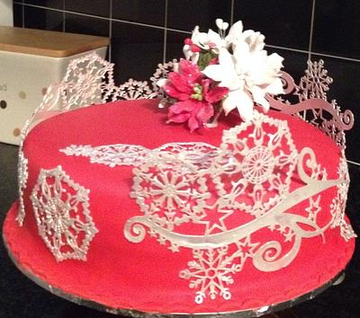 Red and Silver Snowflake Christmas cake  - Cake by Kath 