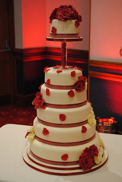 Red Rose Wedding Cake - Cake by Donna