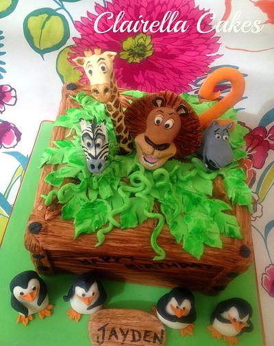The Madagascar Box  - Cake by Clairella Cakes 