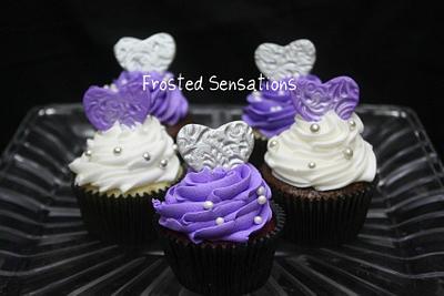 silver and purple cupcakes  - Cake by Virginia