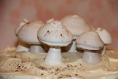 meringue mushrooms - Cake by Flavia De Angelis