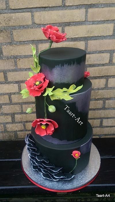 Poppy wedding cake - Cake by Taart-Art  Jolanda van Ruiten