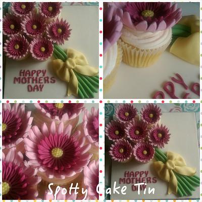 mothers day cupcakes - Cake by Shell at Spotty Cake Tin