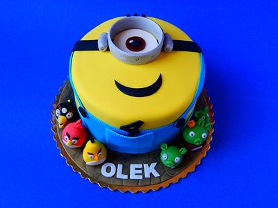 Minion and Angry Birds - Cake by 3torty