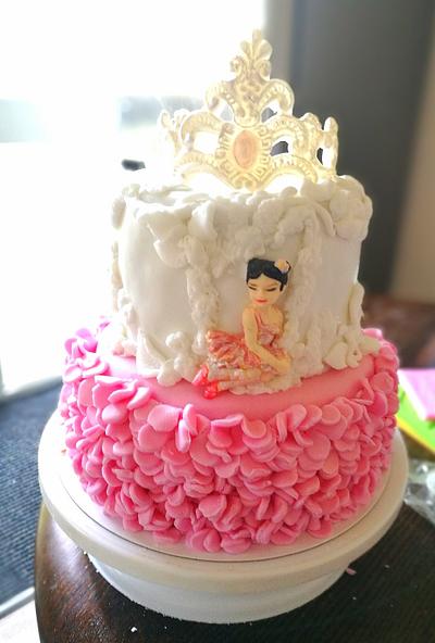Girl with crown - Cake by Mar  Roz